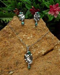 Blue Sapphire Lines Pendant Set