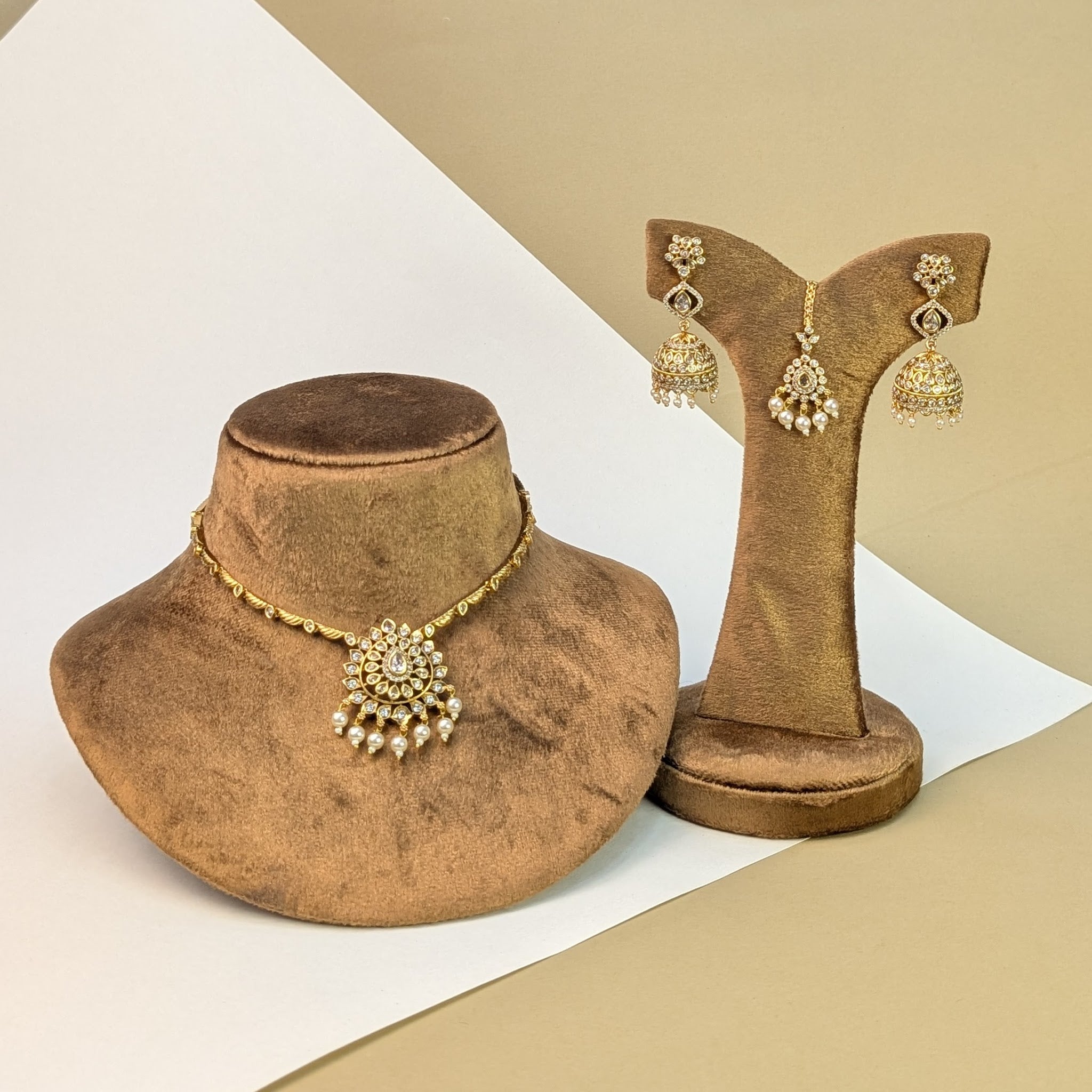 Kemp Stone South Indian Rajwadi Necklace Set