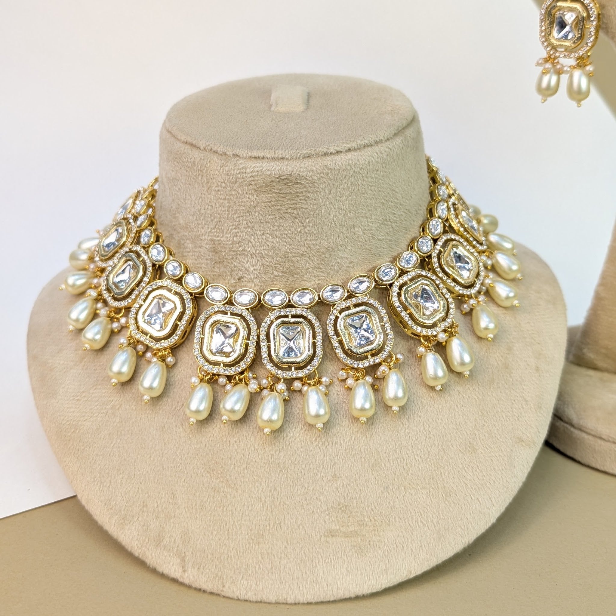 Heritage Kundan Necklace Set