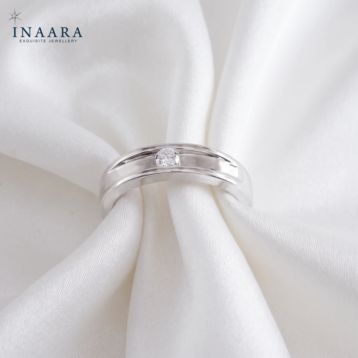 2 Lines Solitaire Ring