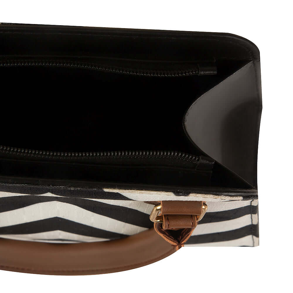 Swift women's shoulder bag in classic by Bag X
