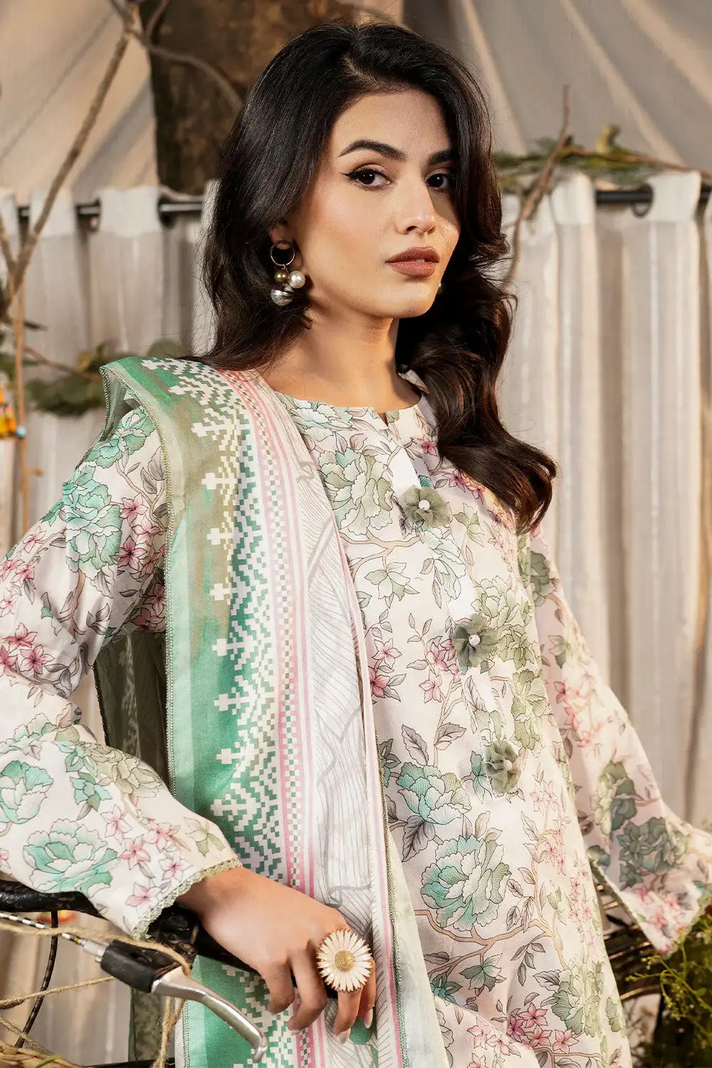 Safwa | Cream – 3PC Printed Lawn Ready to Wear (P000516) - Mmall