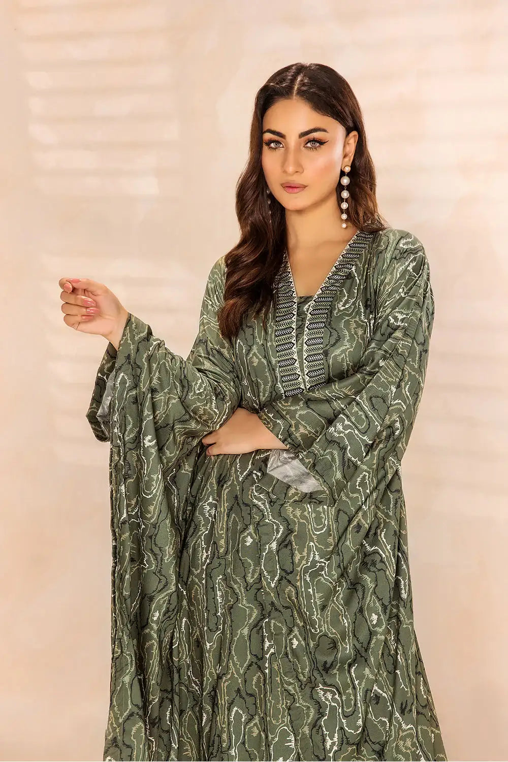 Safwa | Garden – 2PC Stitched Suit (P000653) - Mmall
