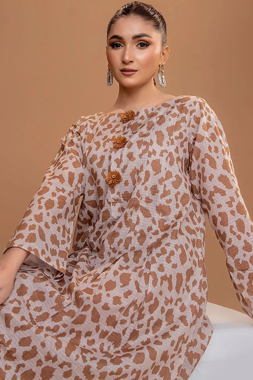 Safwa | Cocoa Charm – Printed Lawn 2PC Ready to Wear (P000424) - Mmall