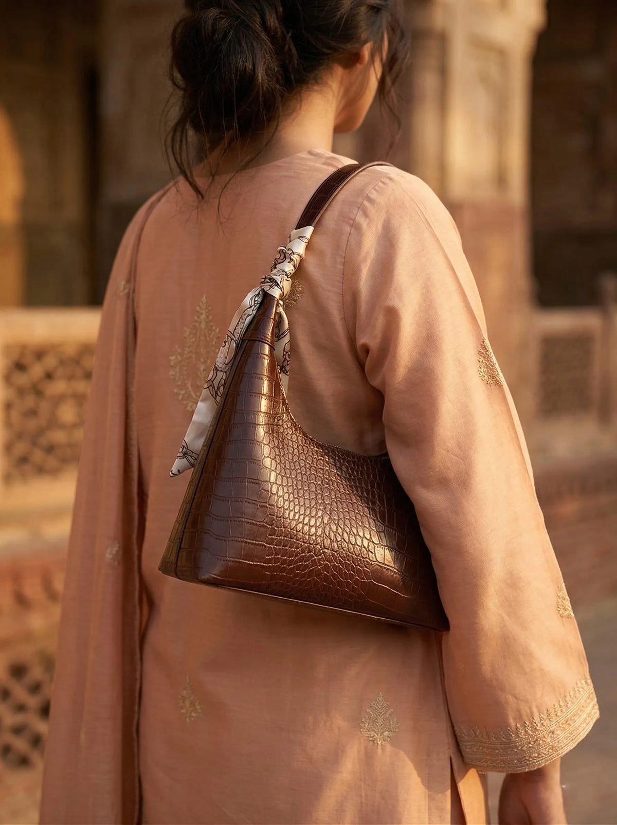 Paris Choco women's shoulder bag in choco by Bag X