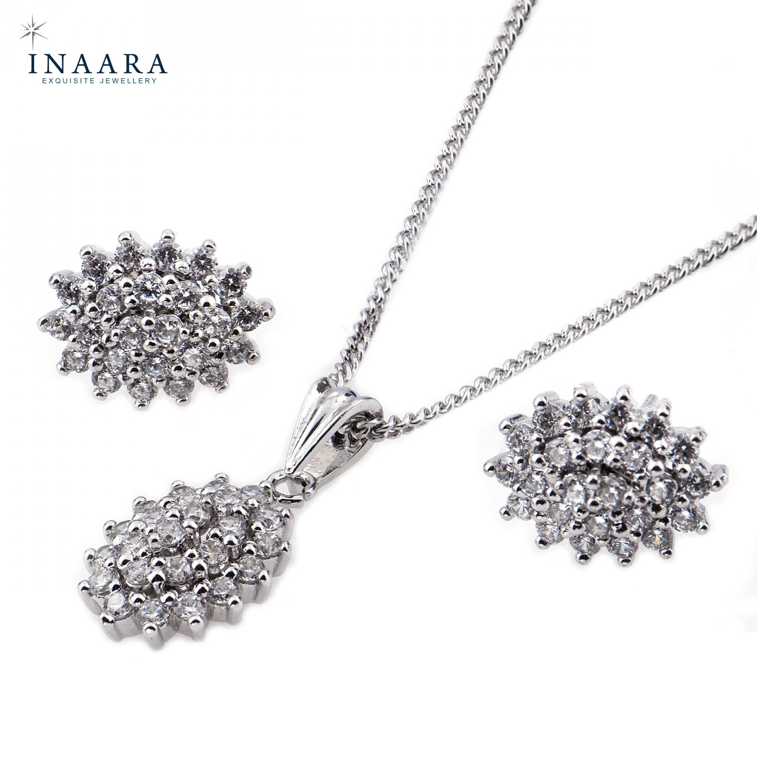 Oval Cluster Pendant Set