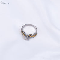 Curve Solitaire Ring