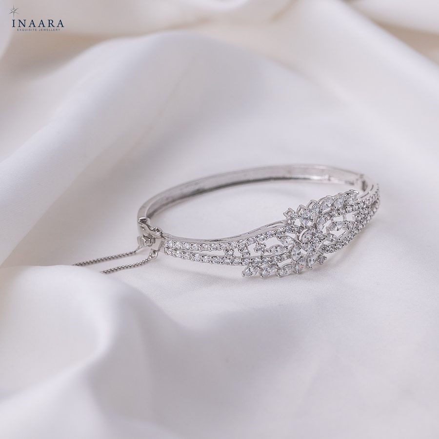 Lyra Bangle