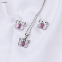 Belle Pendant Set