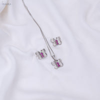 Belle Pendant Set