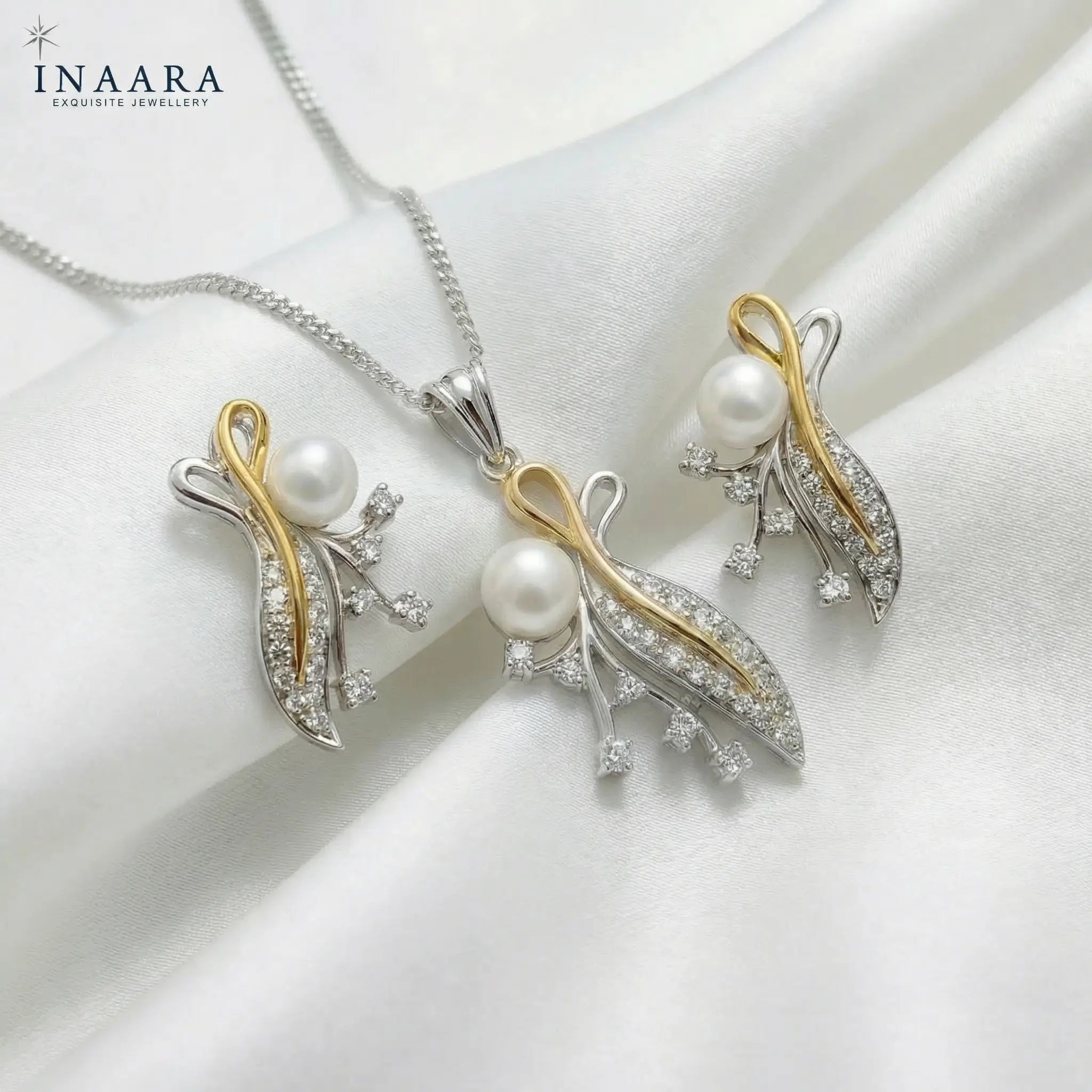 Raya Pearl Pendant Set