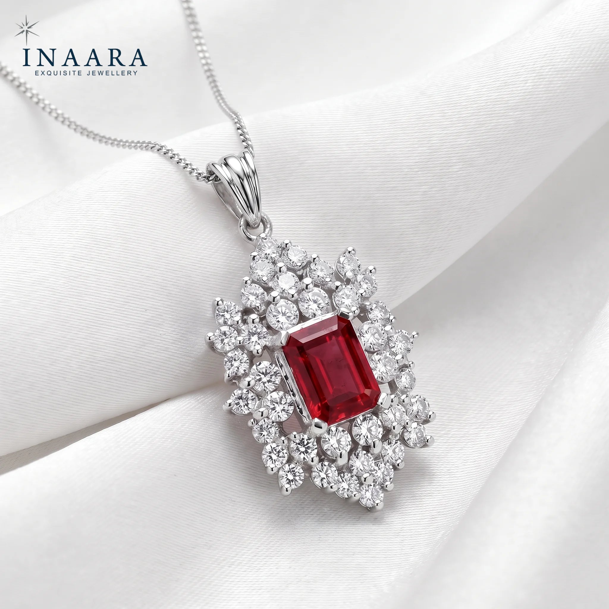 Garnet Queen Pendant