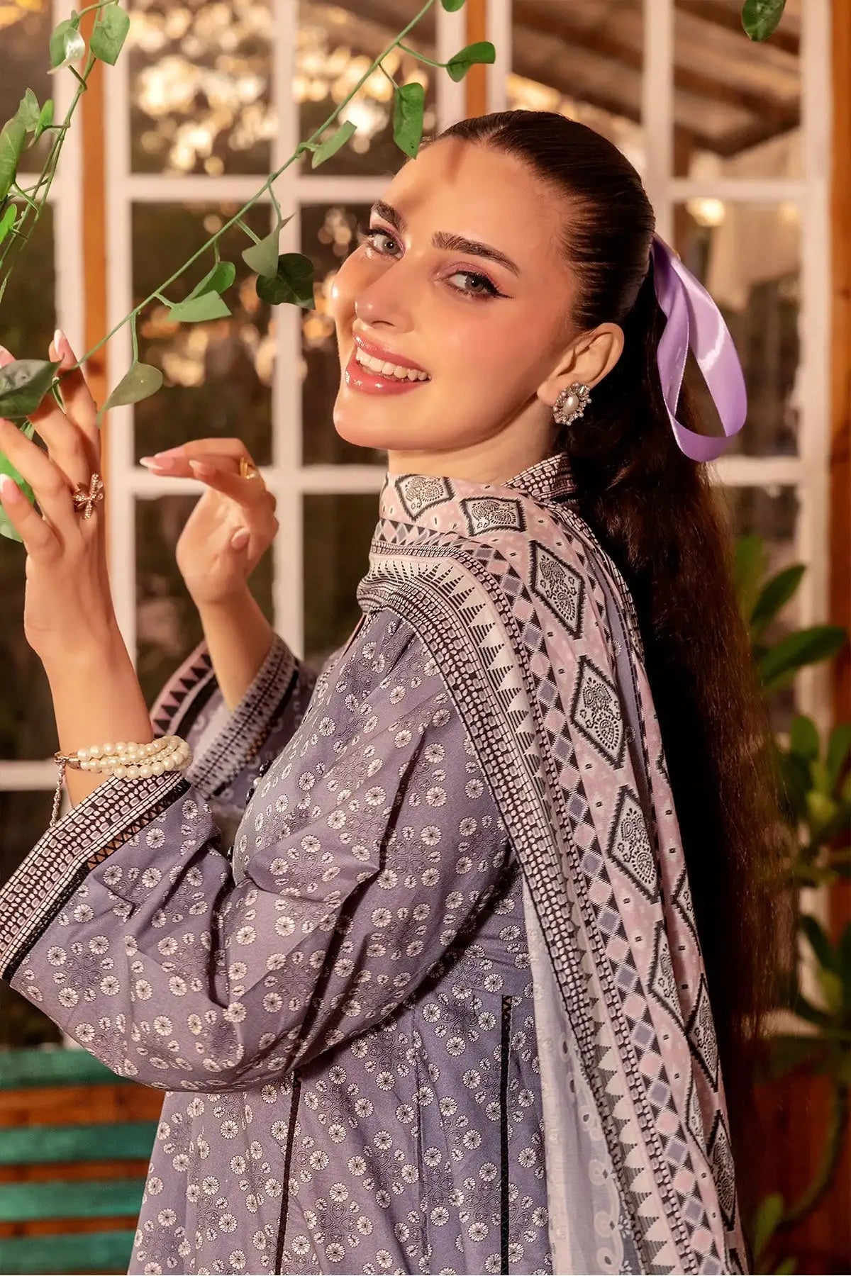 Safwa | Lavender Charm– 3PC Unstitched Suit (ODE09) - Mmall