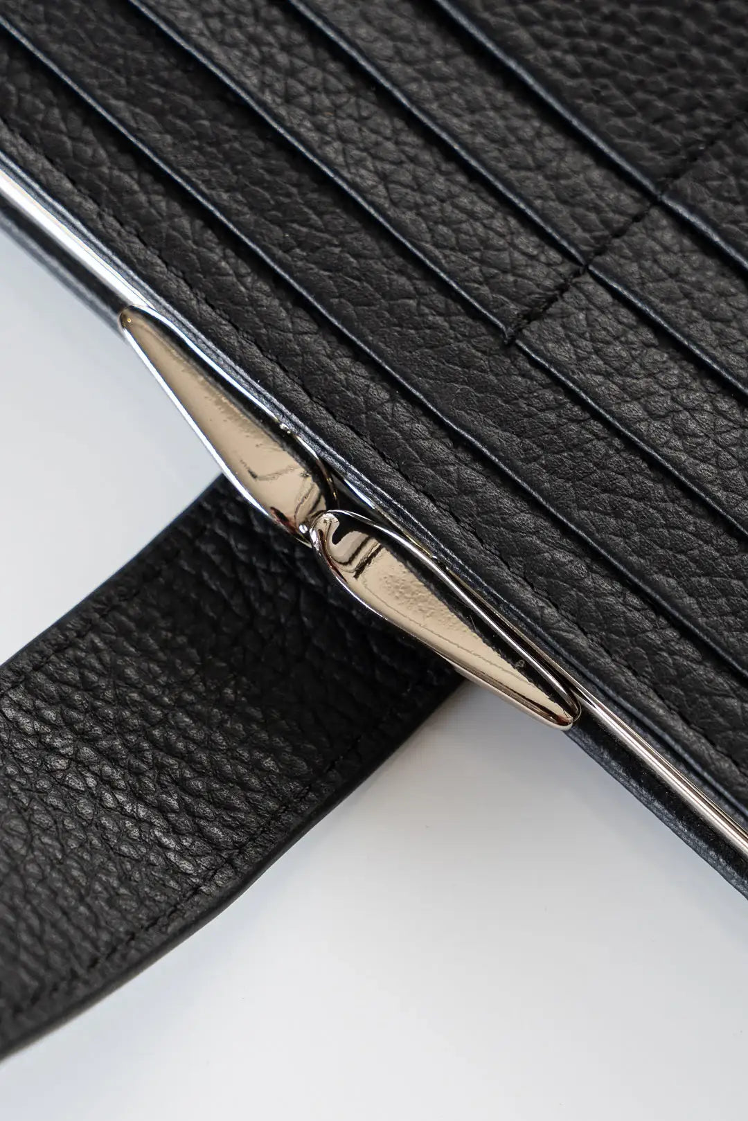 Nirvana The Everyday Clutch - Mmall