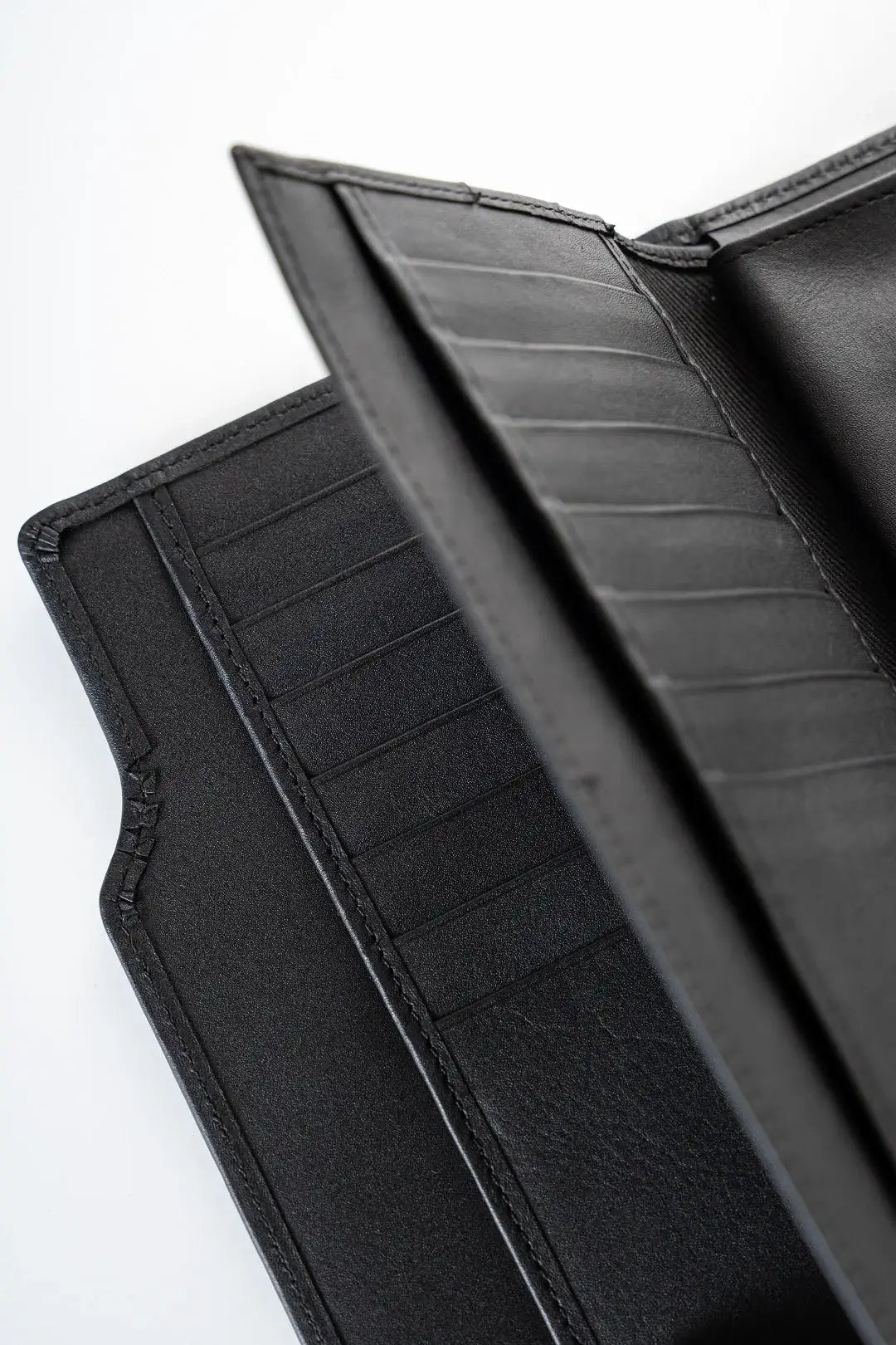 Nirvana Mega Wallet - Mmall