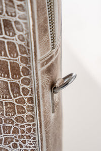 Pearl White Laptop Carry