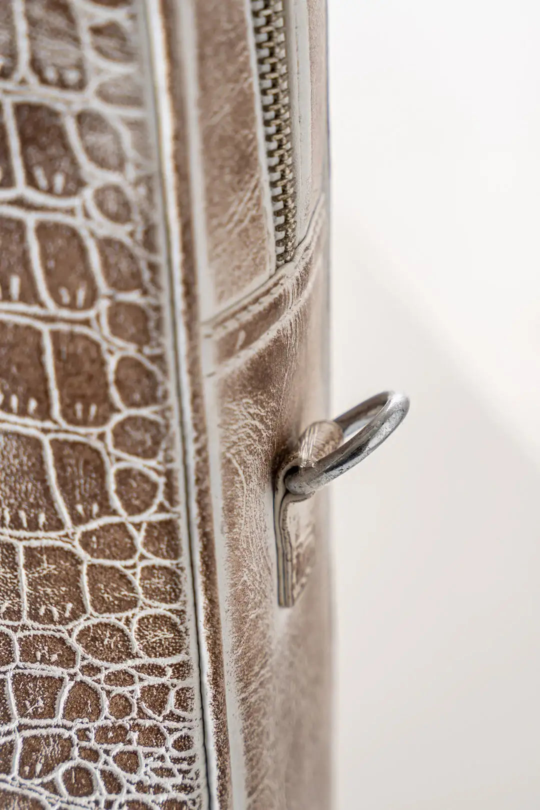 Nirvana Pearl White Laptop Carry - Mmall