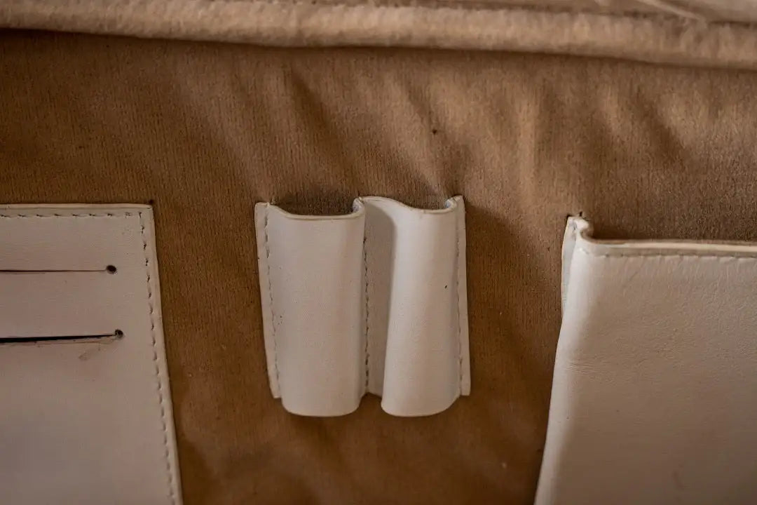 Nirvana Pearl White Laptop Carry - Mmall