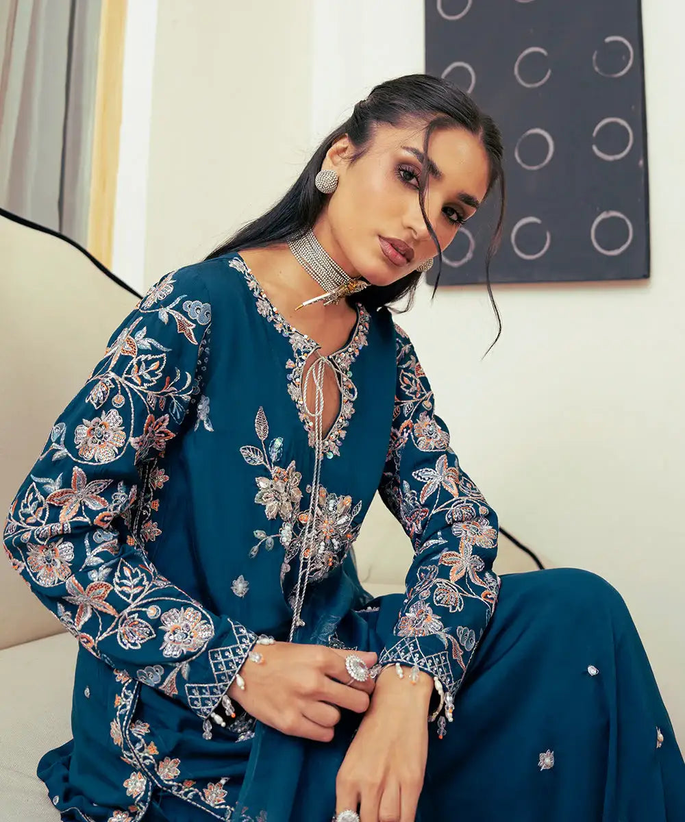 Naksh-E-Naaz - Kross Kulture 