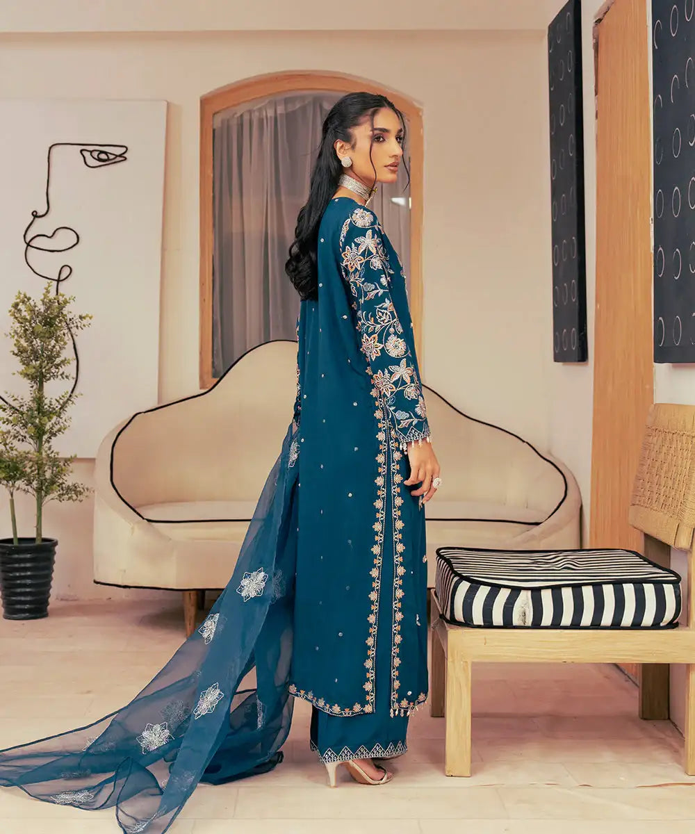 Naksh-E-Naaz - Kross Kulture 