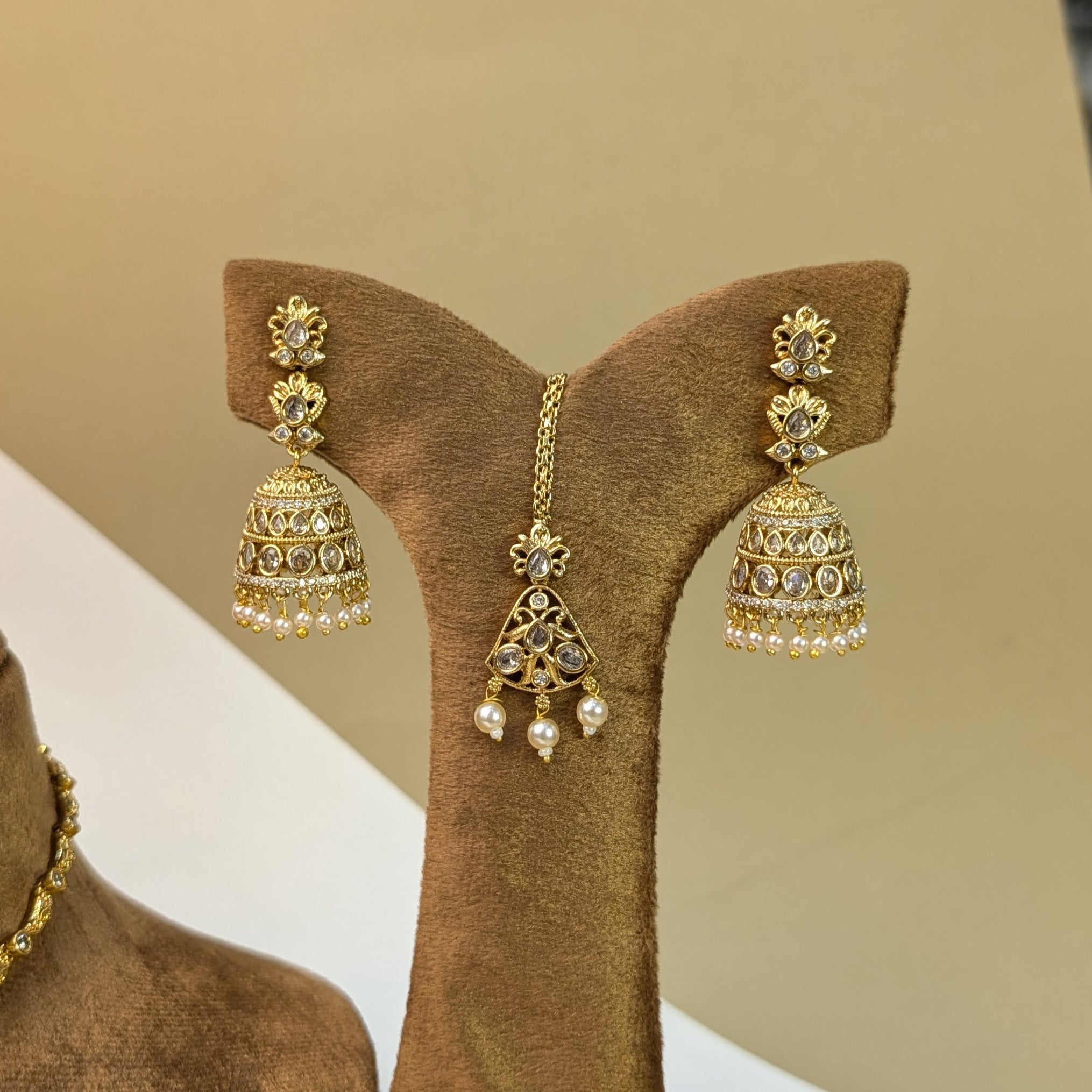 Guttapusalu Drop South Indian Rajwadi Necklace Set
