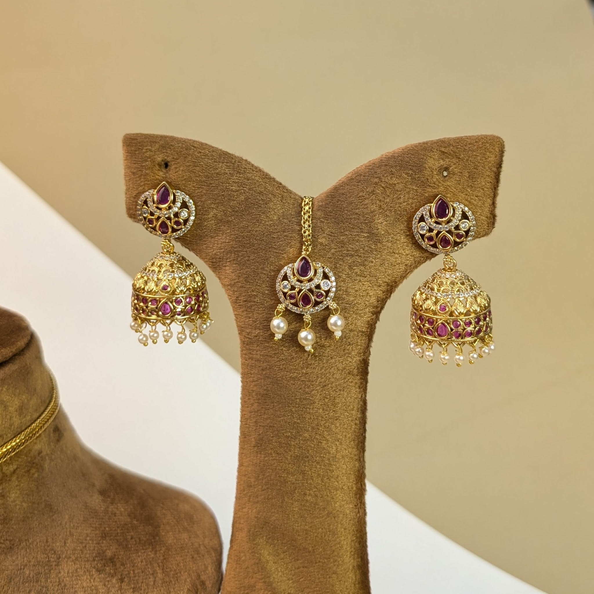 Kasu Coin South Indian Rajwadi Necklace Set