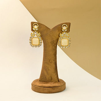Regal Kundan Earrings
