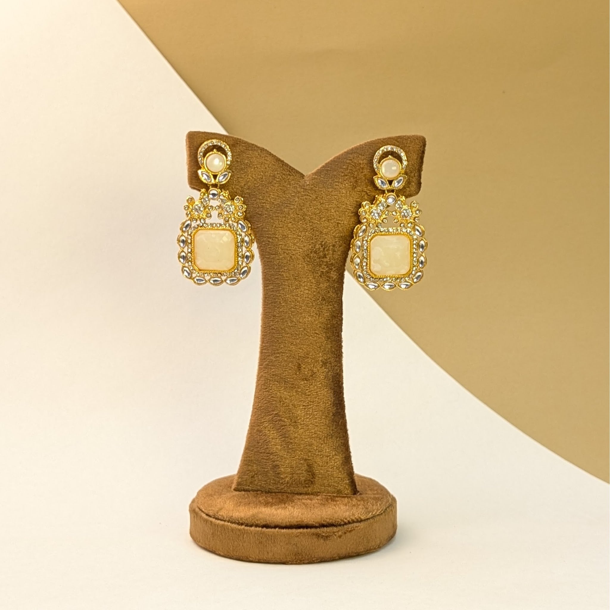 Regal Kundan Earrings