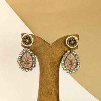 Lily Antique Earrings