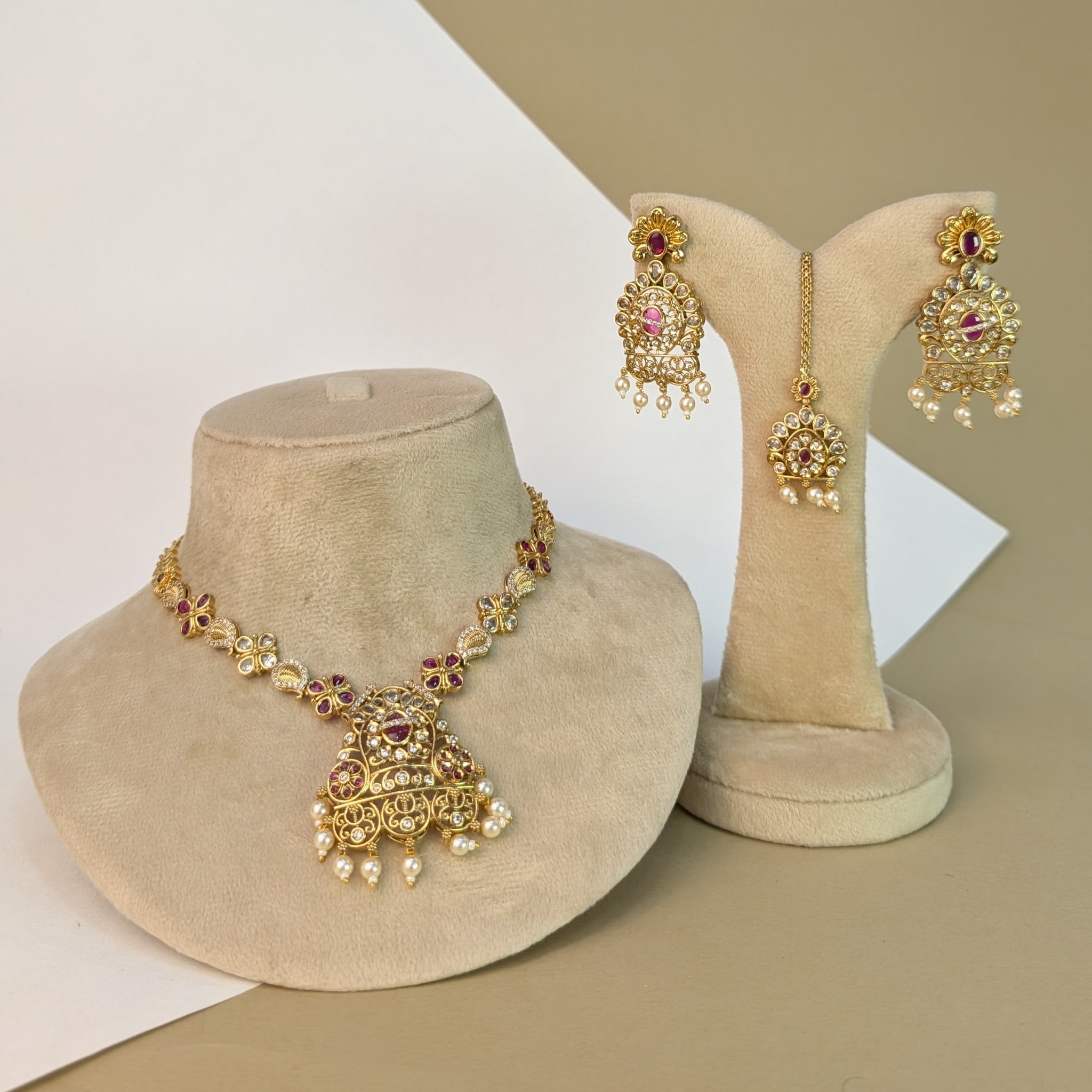 Simha Lion South Rajwadi Necklace Set