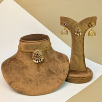 Mango Kemp South Indian Rajwadi Necklace Set