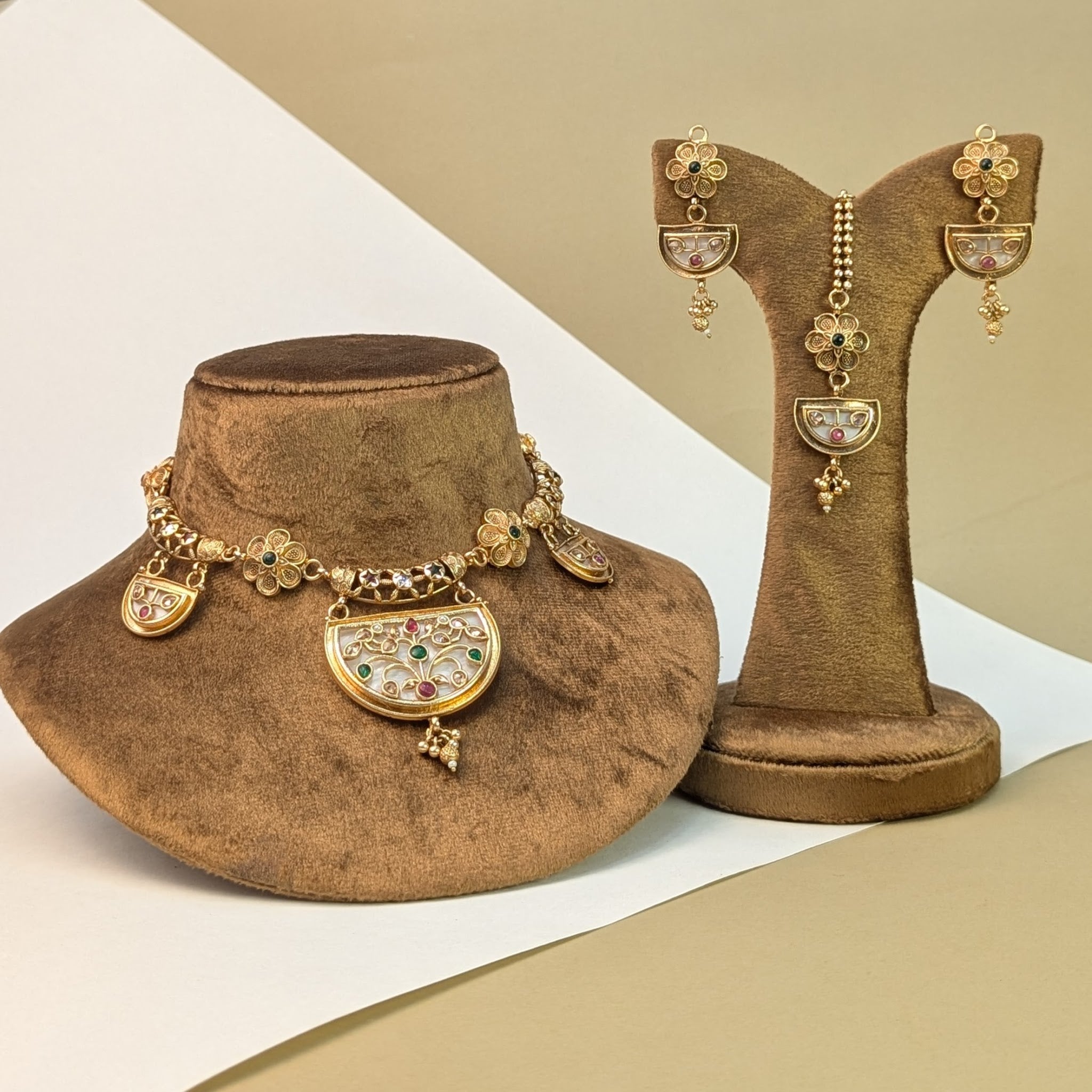 Peacock Kemp South Indian Rajwadi Necklace Set