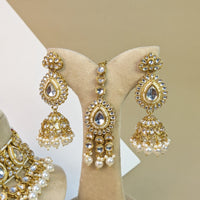 Floral Kundan Necklace Set