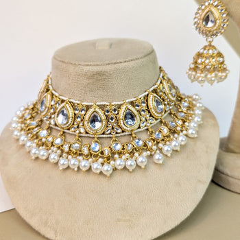 Floral Kundan Necklace Set