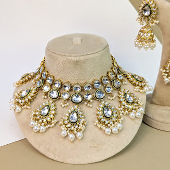 Rajwadi Kundan Necklace Set