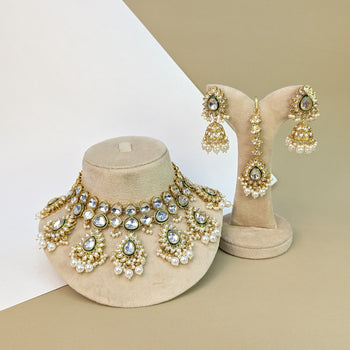 Rajwadi Kundan Necklace Set