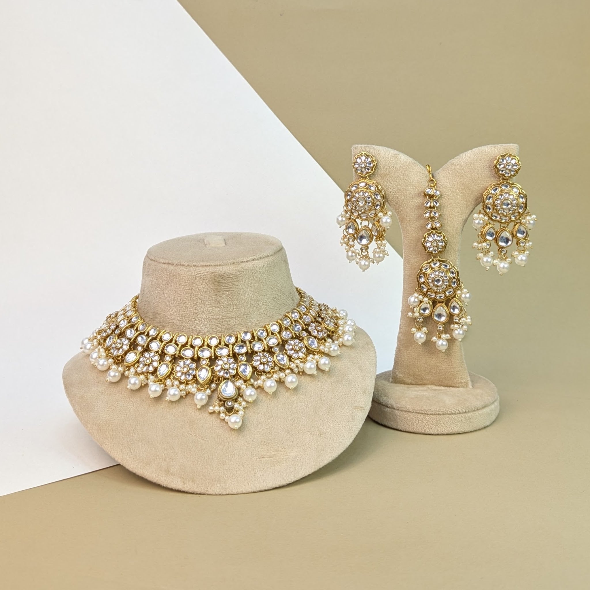 Nizami Kundan Necklace Set