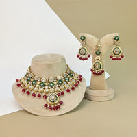 Emerald Kundan Necklace Set