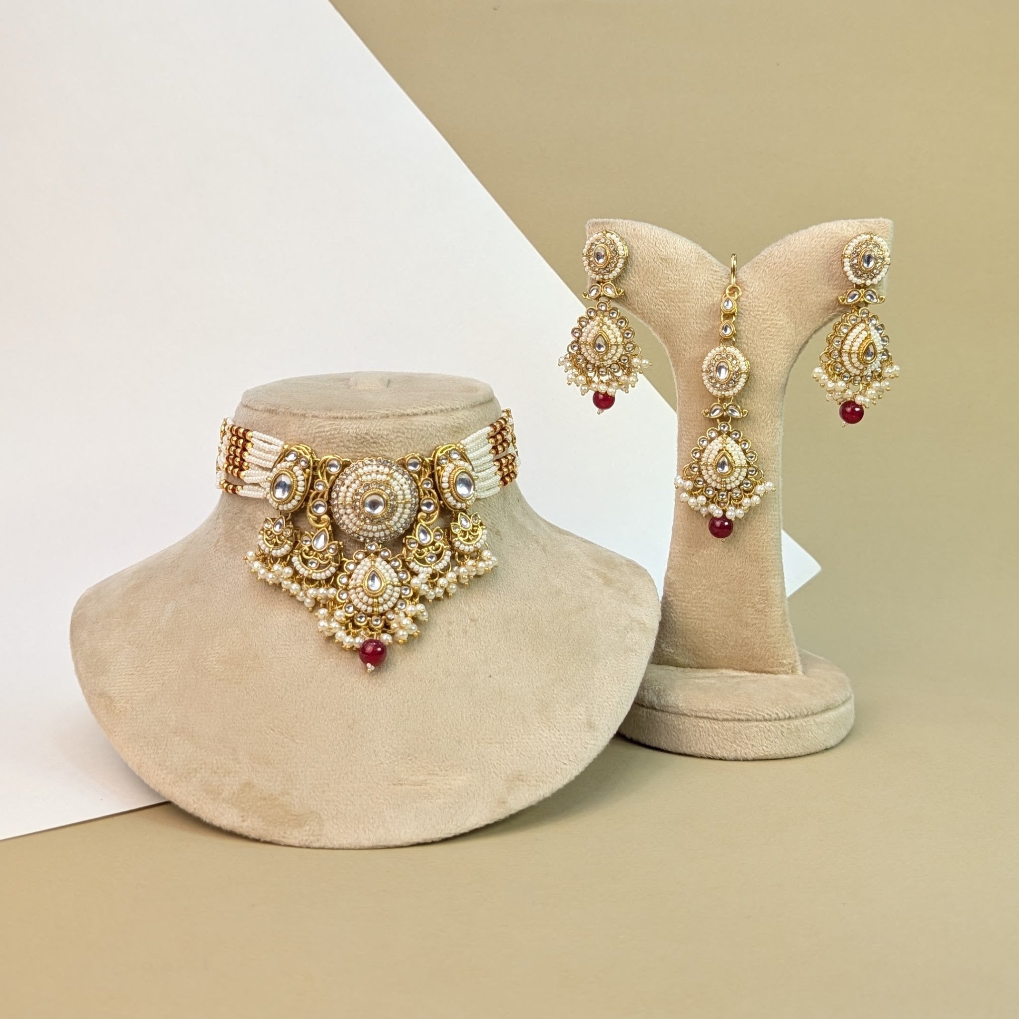 Royal Kundan Necklace Set