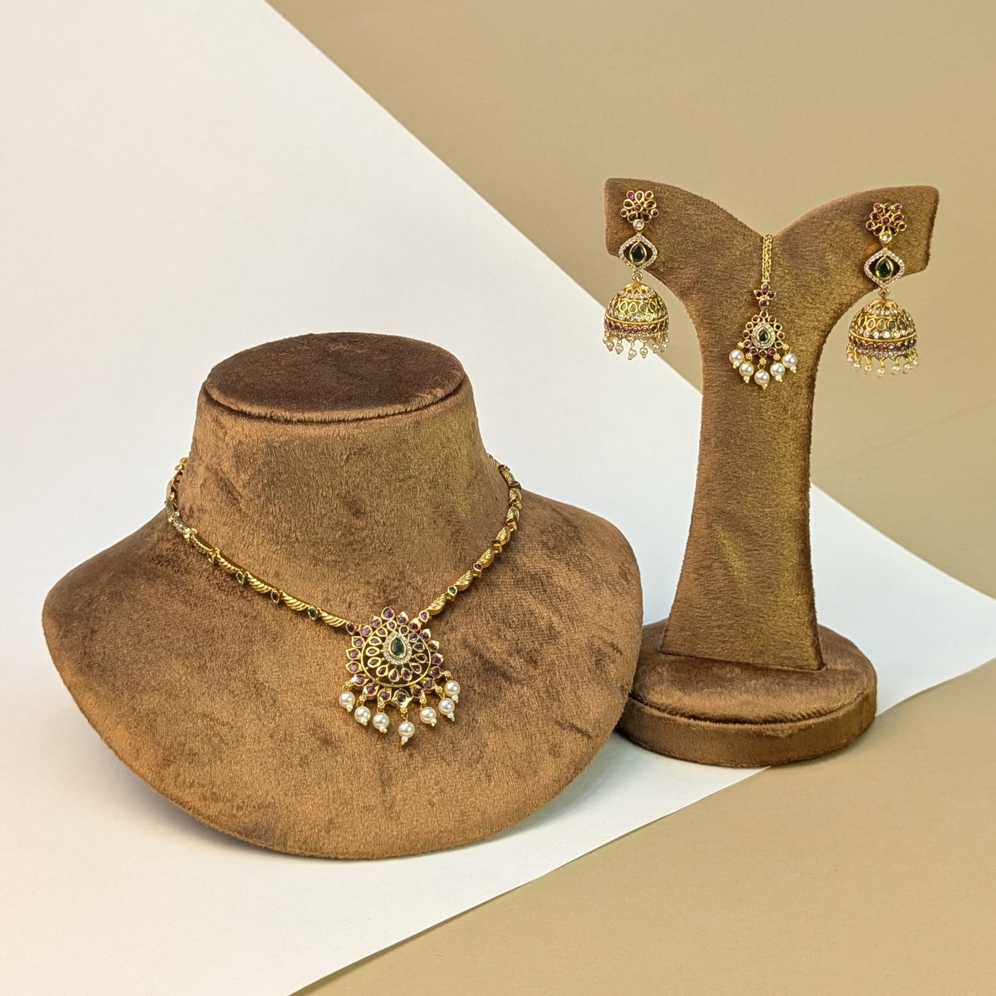 Kemp Stone South Indian Rajwadi Necklace Set