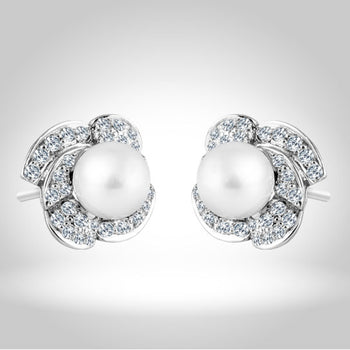 Wavy Pearl Earrings