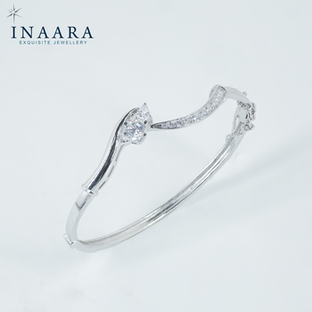 Triangular Star Bangle
