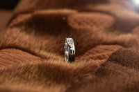 Single Zircon Band