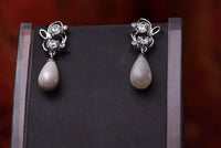 White Pearl Necklace Set