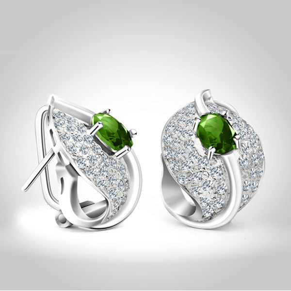 Cluster Leaf Pendant Set