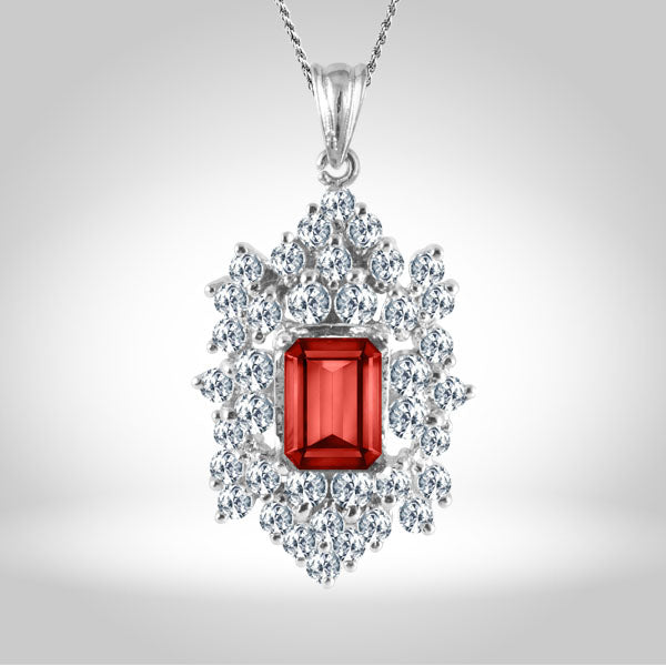 Garnet Queen Pendant Set
