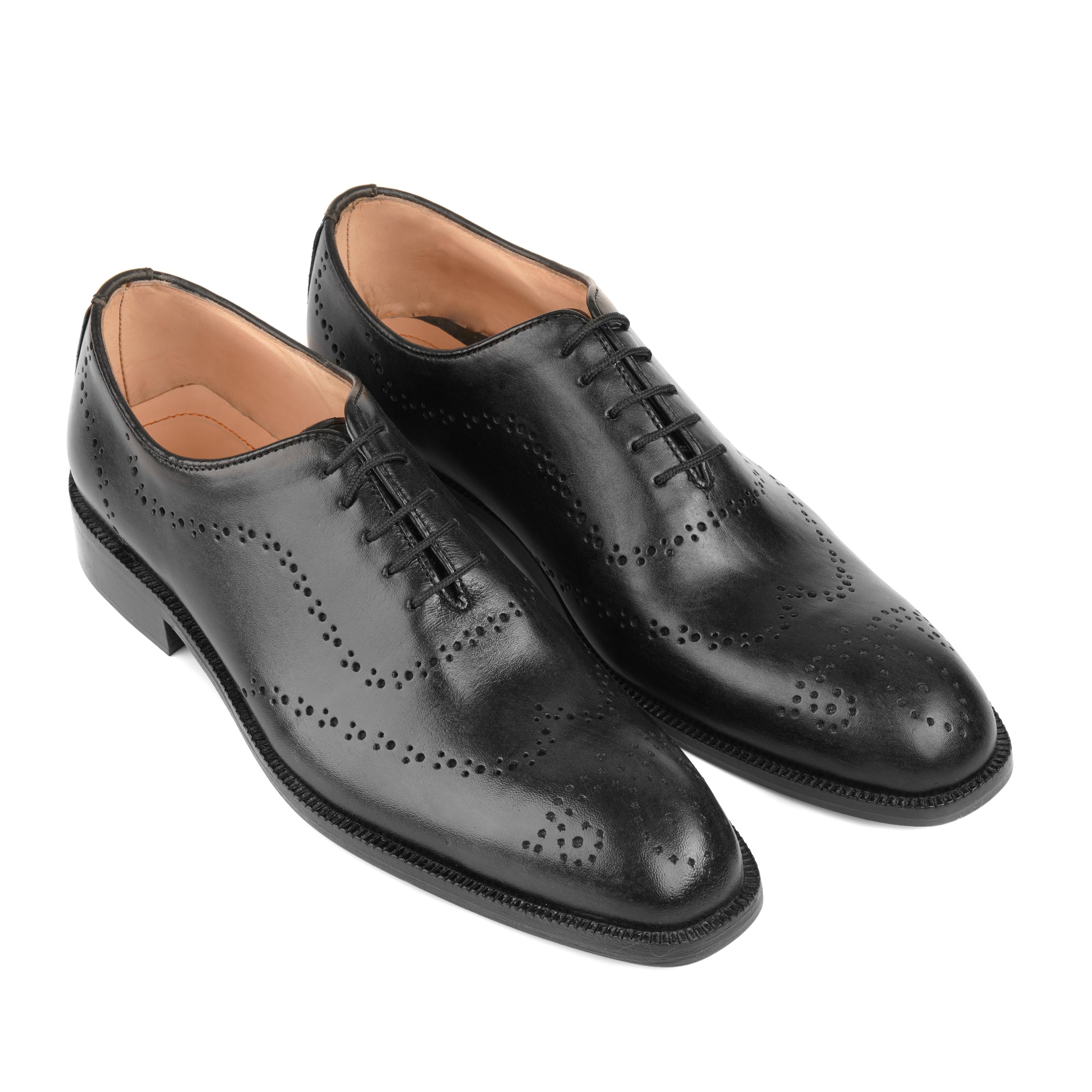 1101-Whole Royal Black Wholecut - DeVogue