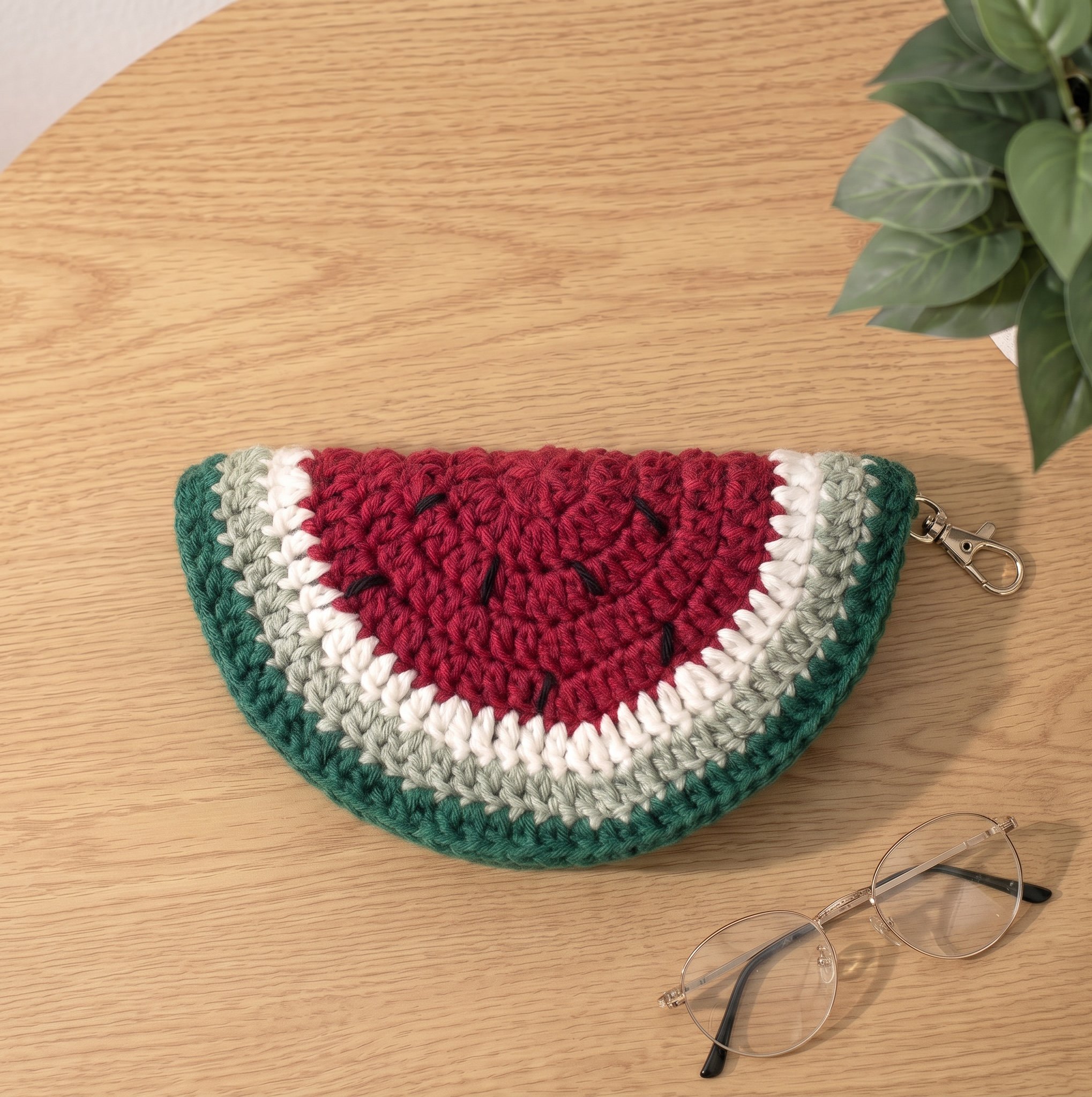 The Spectacle Snug | Handcrafted Crochet Glasses Holder Pouch Gulyarn