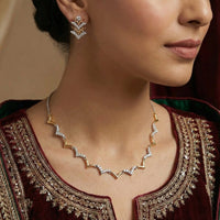 Dawn Crest Necklace Set