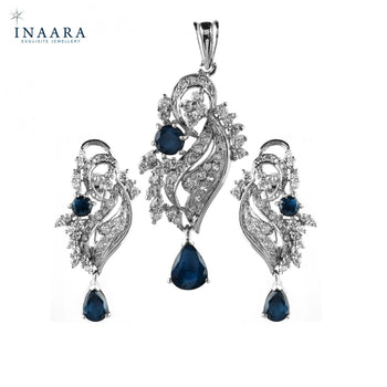 Glamorous Pendant Set